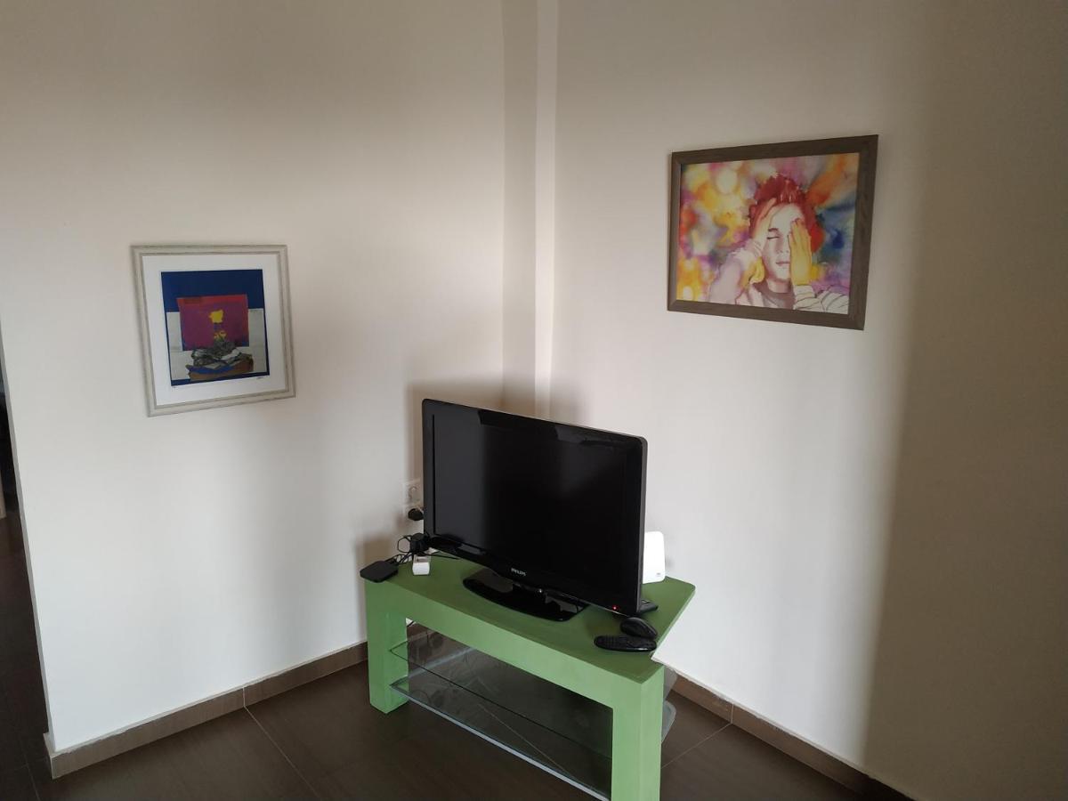 Pantazopoulou Square Apartment Athens Luaran gambar
